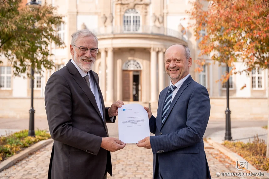 Normunds Popens von der EU-Kommission und Rainer Robra von der Staatskanzlei Sachsen-Anhalt